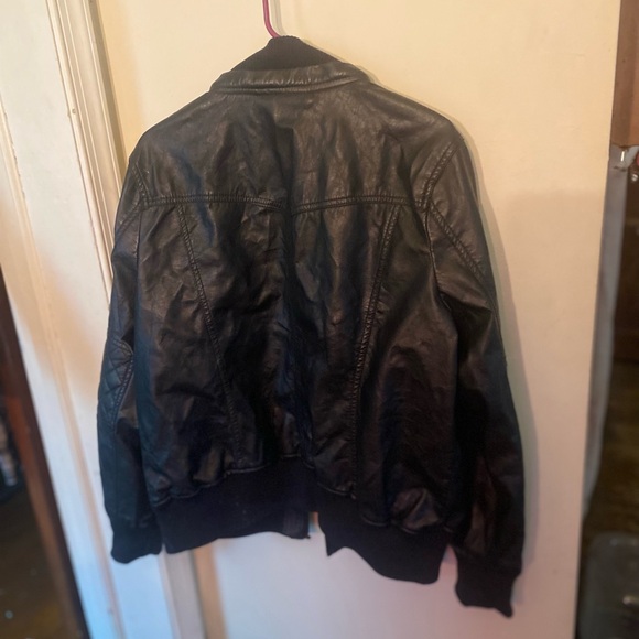 Men’s Leather Jacket XL​ - Picture 3 of 10